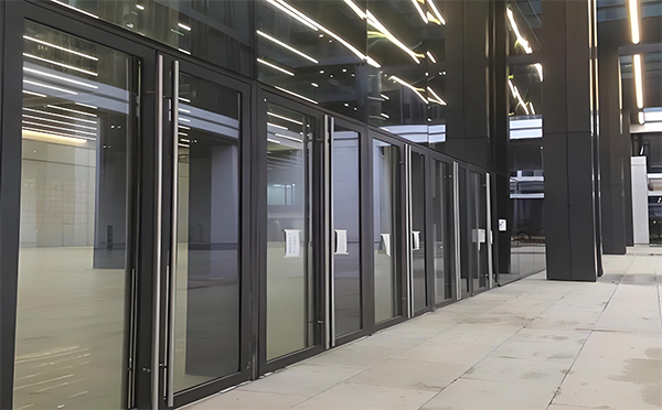 临夏市玻璃地弹门 临夏市玻璃地弹门